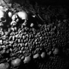 ParisDay03-Catacombs06